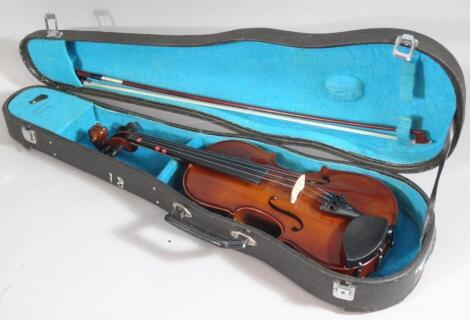 A 20thC Stentor Music Company Limited practice student violin