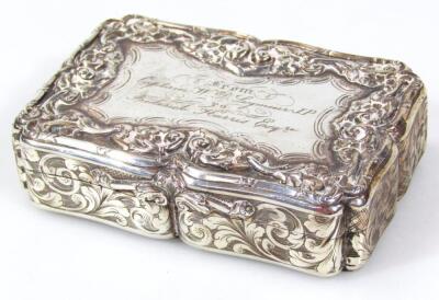A Victorian silver and silver gilt snuff box
