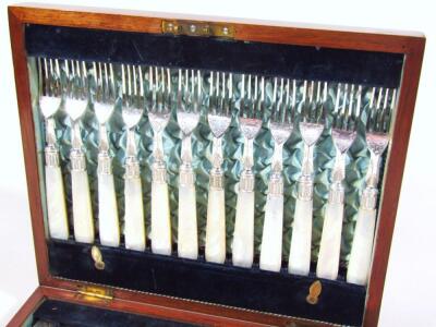 A canteen of Edwardian silver plated and mother of pearl knives and forks - 3