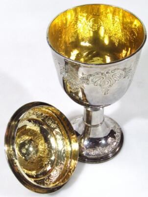 A pair of George III ceremonial silver gilt goblets and covers - 8