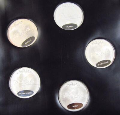 A John Pinches slip case of thirty five silver Peter Scott British Bird Medallion coins - 3