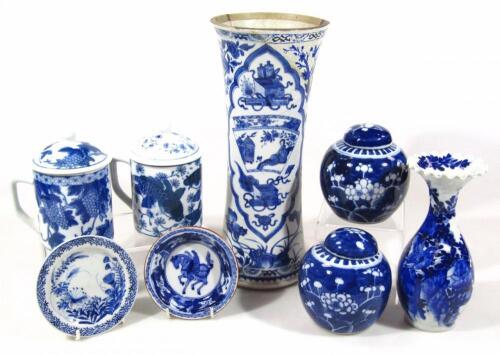 A 19thC Chinese blue and white vase