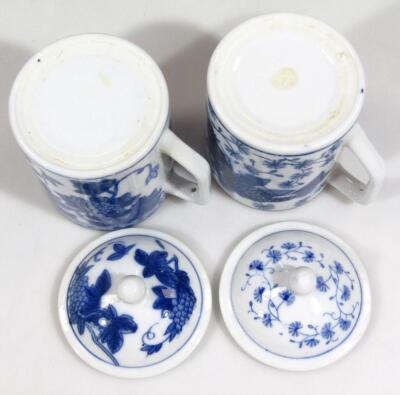 A 19thC Chinese blue and white vase - 5