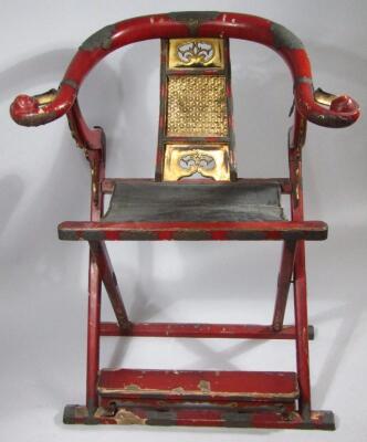 A Chinese Qing period hardwood folding chair - 2