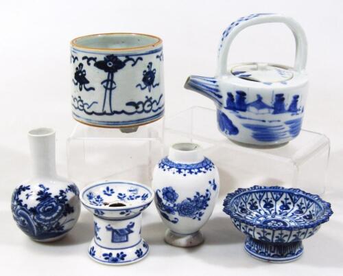 Various early 19thC and later blue and white porcelain