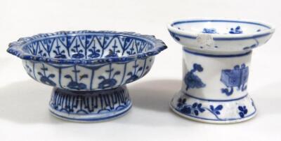 Various early 19thC and later blue and white porcelain - 5