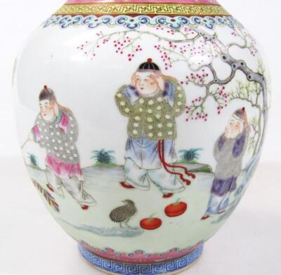 A 20thC Chinese porcelain vase - 6