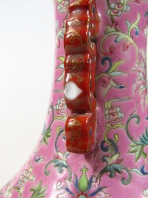 A 20thC Chinese porcelain vase - 9