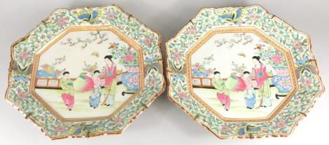 A pair of Chinese famille rose porcelain octagonal dishes