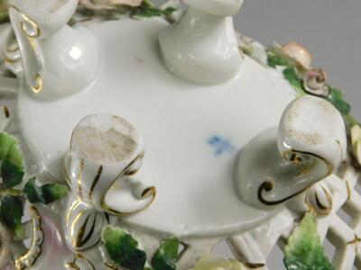 A 19thC Sitzendorf porcelain centrepiece - 2