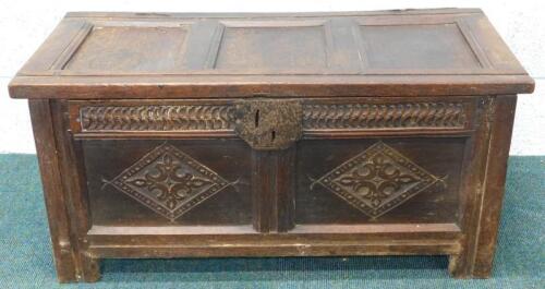 An 18thC oak coffer