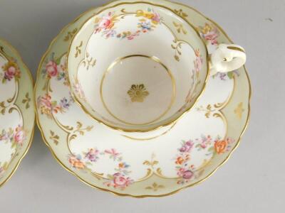 A pair of 19thC Ridgeway porcelain cups and saucer - 2