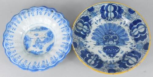 Two late 18th/early 19thC Delft plates