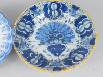 Two late 18th/early 19thC Delft plates - 2