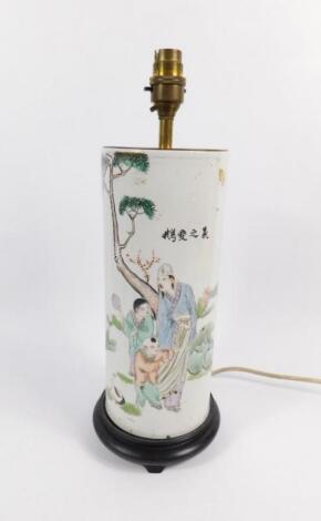 A Chinese late Qing period porcelain vase