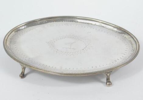 A George III silver teapot stand