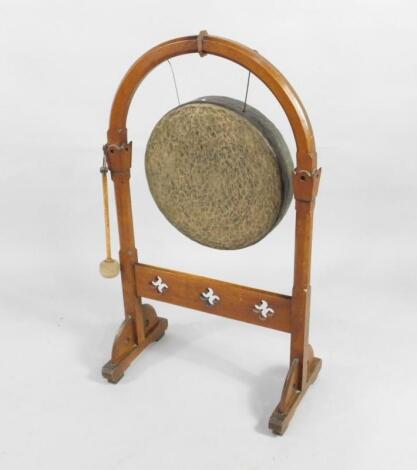 A Victorian oak Gothic style dinner gong