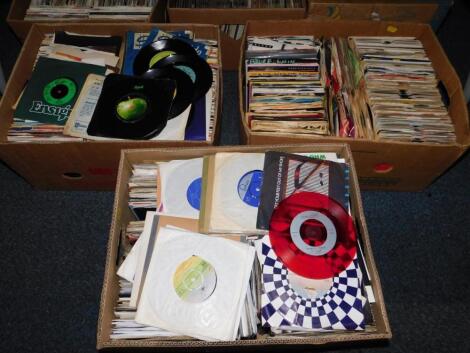 An extensive collection of 45rpm pop singles