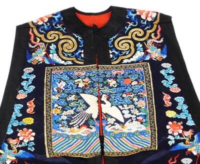A 19thC Chinese ladies Xia Pei silk embroidered gauze dragon vest - 2