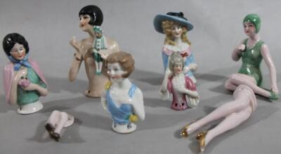 Various late Victorian and early Edwardian Continental porcelain shoulder dolls - 2
