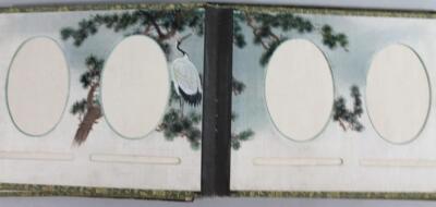 An early 20thC Japanese lacquered photograph album - 2