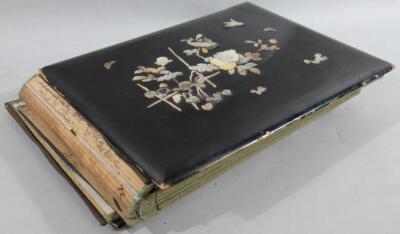 An early 20thC Japanese lacquered photograph album - 4