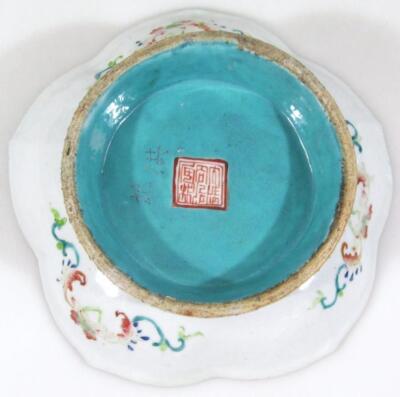 A Chinese semi-porcelain Kangxi style dish - 3