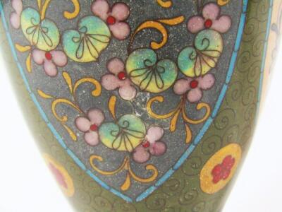 A pair of 20thC Chinese cloisonné vases - 7