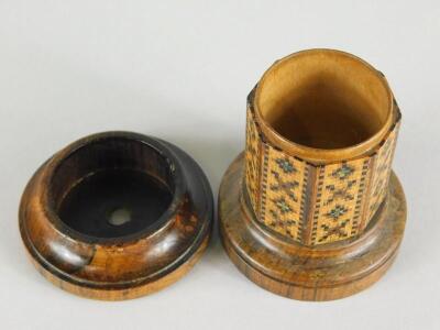 A 19thC Tunbridge Ware string box - 3