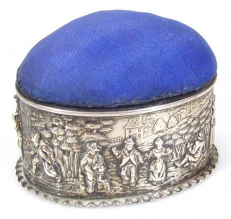 An Edwardian silver pin cushion