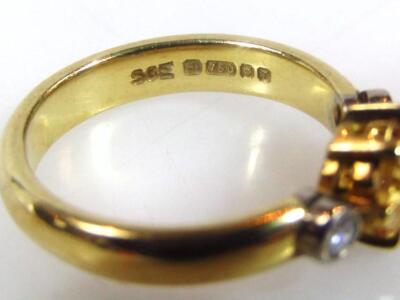 A ladies dress ring - 3