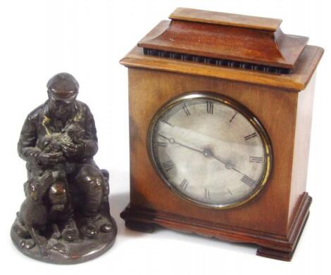 An early to mid 20thC mahogany cased mantel clock