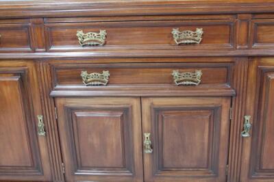 An Edwardian mahogany side board - 2