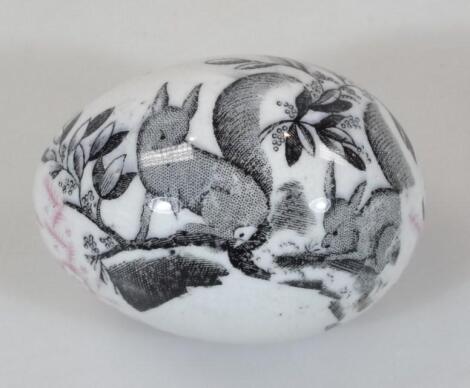 A 19thC ceramic egg