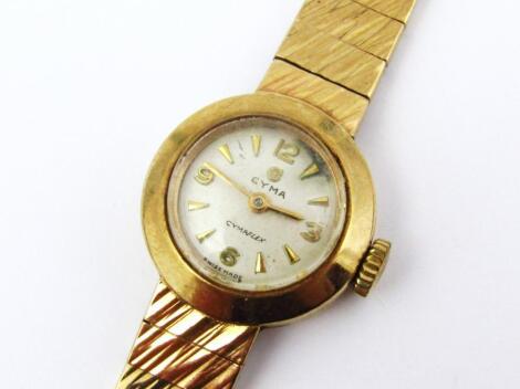 A ladies 9ct gold cased Cyma Flex bracelet wristwatch