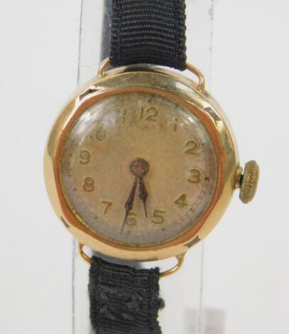 A Stolkace 9ct gold lady's circular cased wristwatch