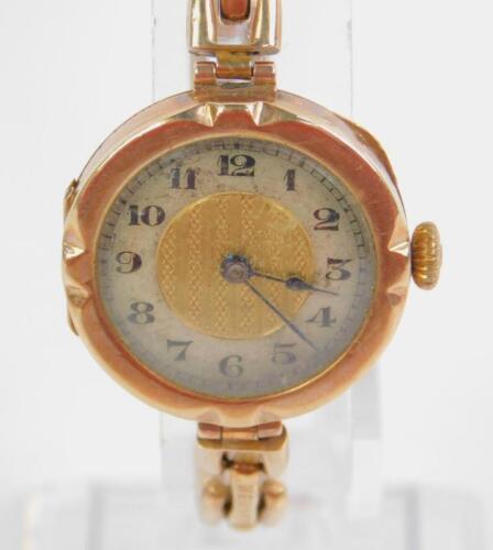 A 9ct gold lady's early 20thC wristwatch