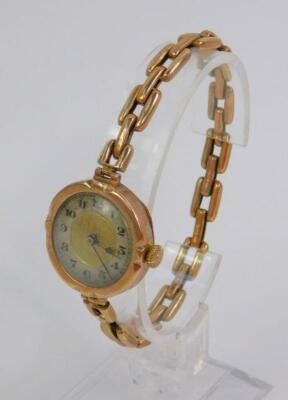 A 9ct gold lady's early 20thC wristwatch - 2