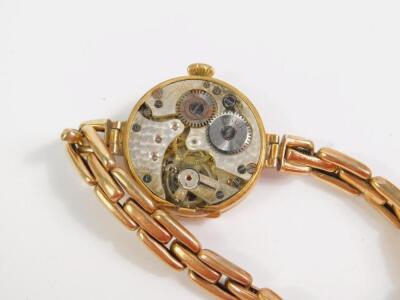 A 9ct gold lady's early 20thC wristwatch - 3