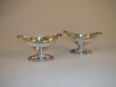 A pair of George III salts by Robert Hennell