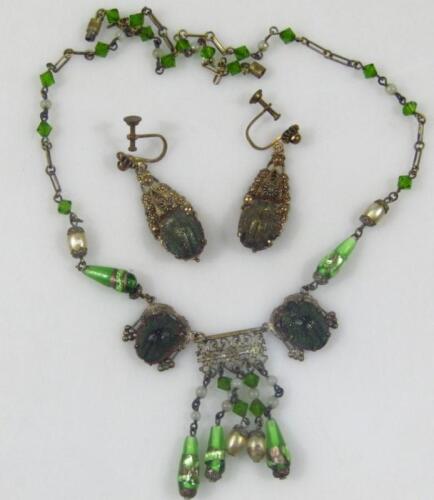 An Egyptian style necklace and earring set