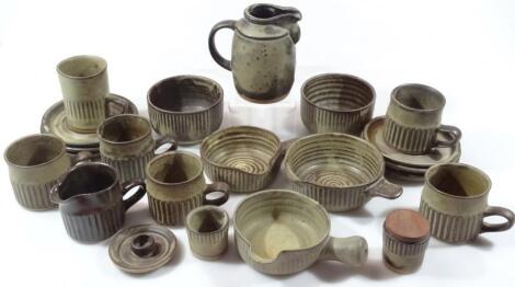 Various Tremar Studio tableware pottery