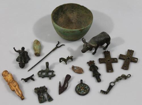 Various medieval and other artefacts ground finds detected finds etc.