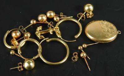 Various 9ct gold and other jewellery