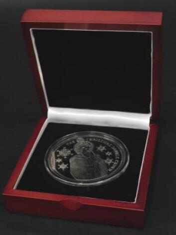 A 2012 St Nicholas Christmas 1oz of sterling silver double crown