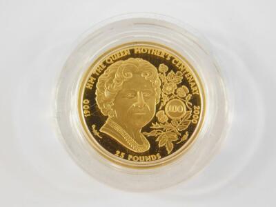 A Guernsey gold proof £25 coin 2000 - 2