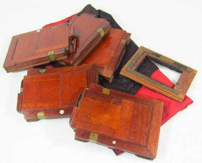 A late 19thC mahogany and brass Sanderson plate camera - 8