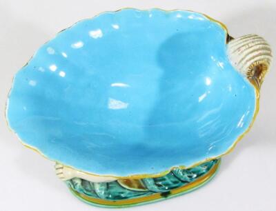 A late 19thC Minton Majolica shell shaped dish - 5