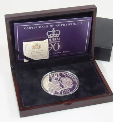 A Queen Elizabeth II 5oz silver proof coin - 3