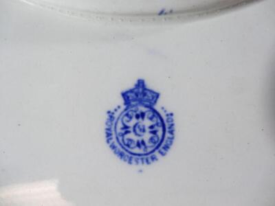 A late 19thC Worcester semi porcelain oven to table part service - 5